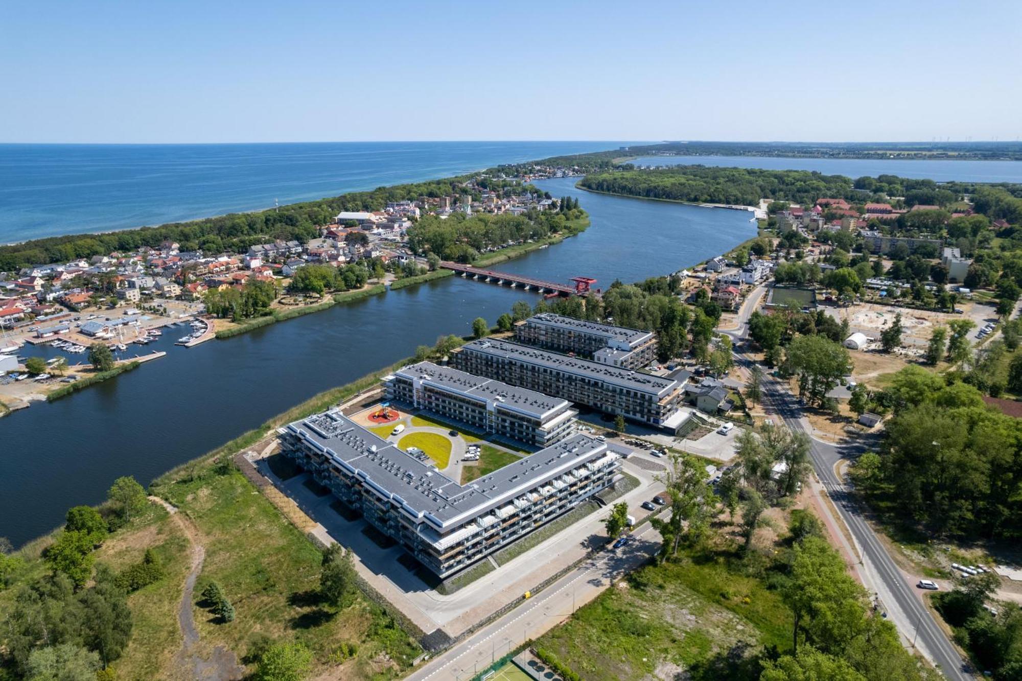 Dziwnow Luxurious Apartment No1 By The River By Renters Prestige Eksteriør billede