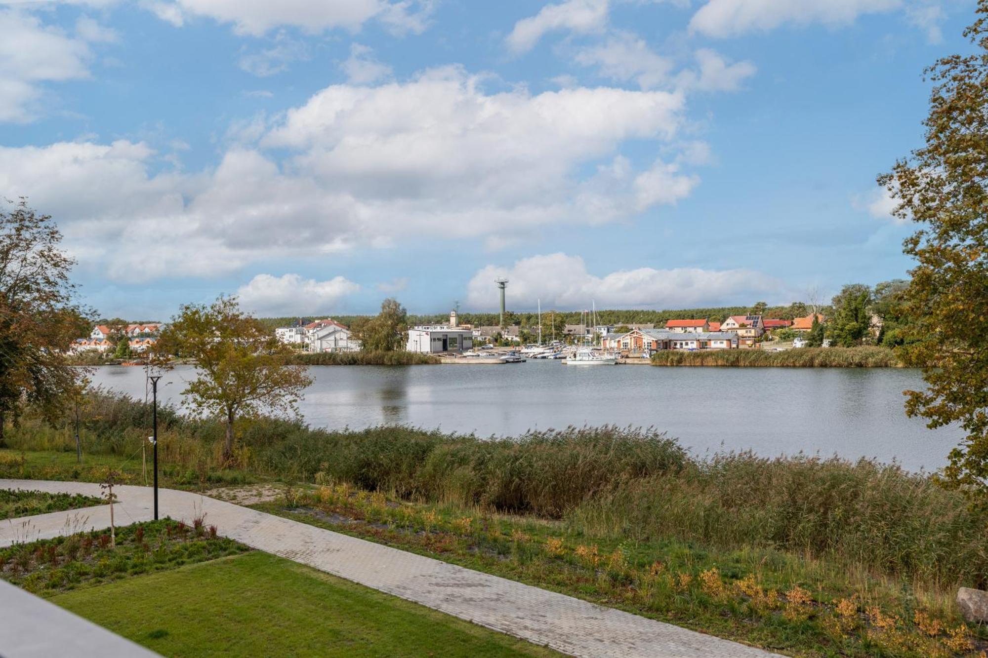 Dziwnow Luxurious Apartment No1 By The River By Renters Prestige Eksteriør billede